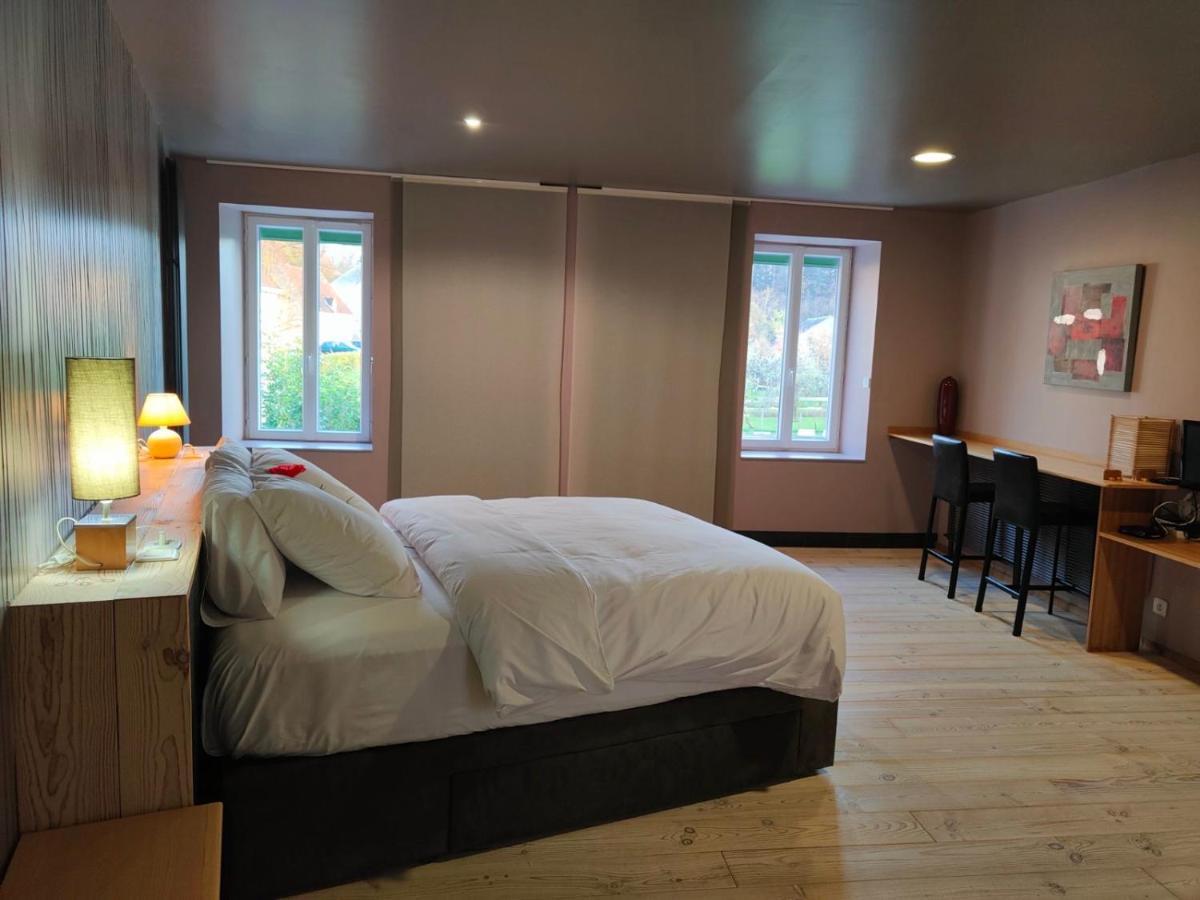 L'Auberge De Thenay エクステリア 写真